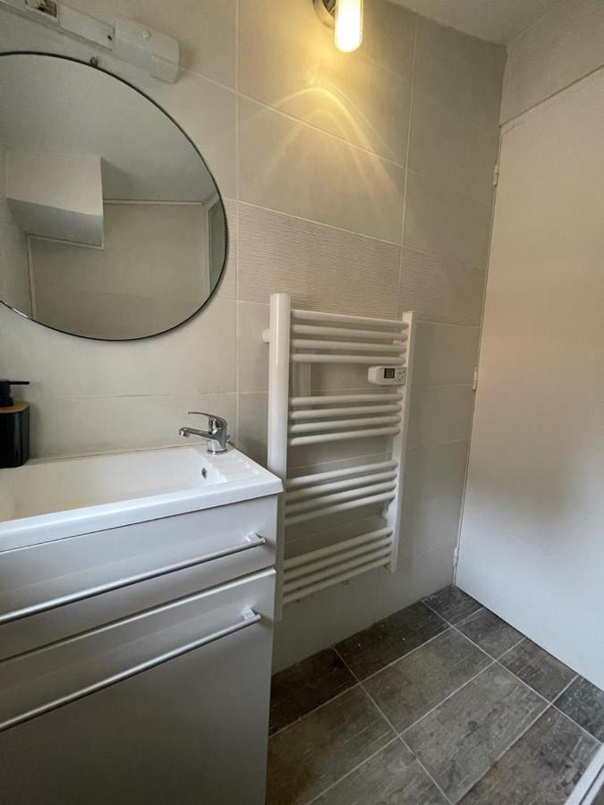 Le Confort - Calme, Ideale Couple, Business, Long Sejour Niort Buitenkant foto